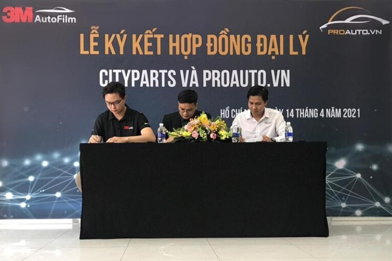 Lễ ký kết hợp đồng đại lý giữa 3M và ProAuto.vn