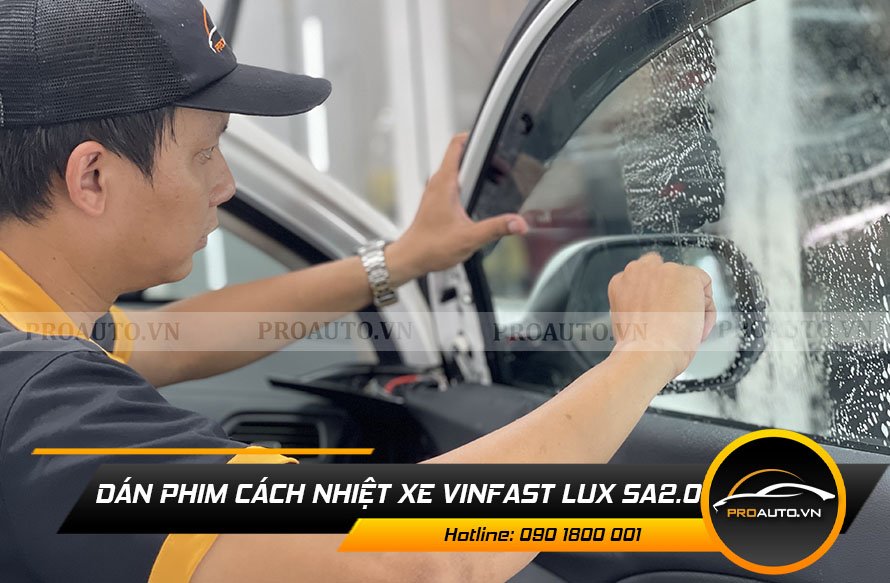 Dán phim cách nhiệt xe Vinfast Lux SA2.0