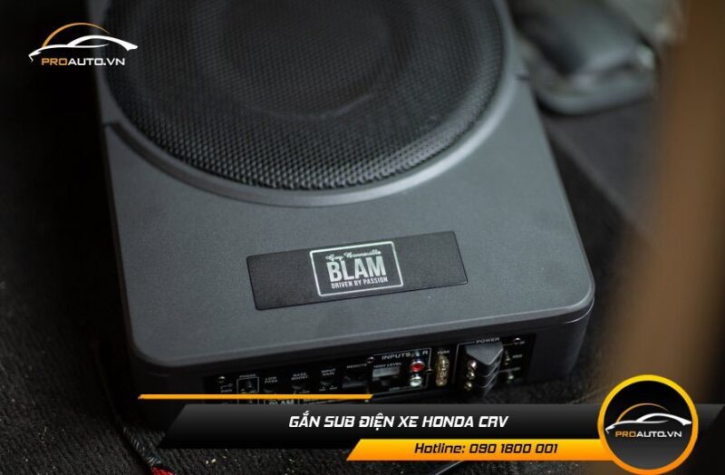 Gắn sub điện nâng cấp âm thanh xe Honda CRV