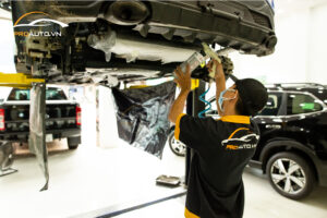 xit phu gam xe o to 3