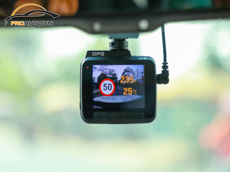 Camera hành trình ô tô xe Toyota Land Cruiser