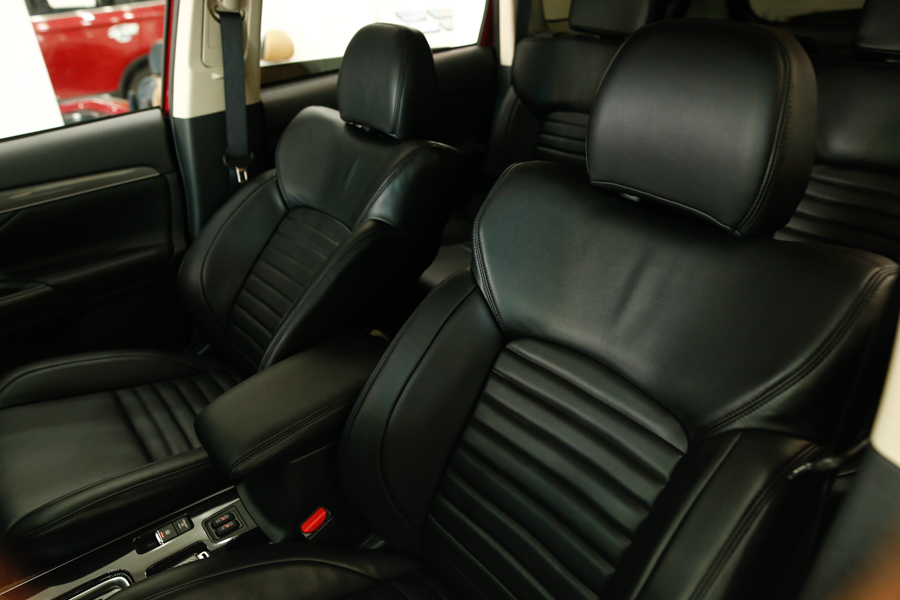 Độ ghế Limousine Mitsubishi Outlander