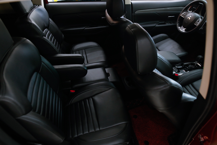 Độ ghế Limousine Mitsubishi Outlander