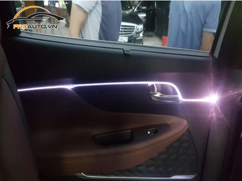 Độ đèn LED nội thất xe Hyundai Accent