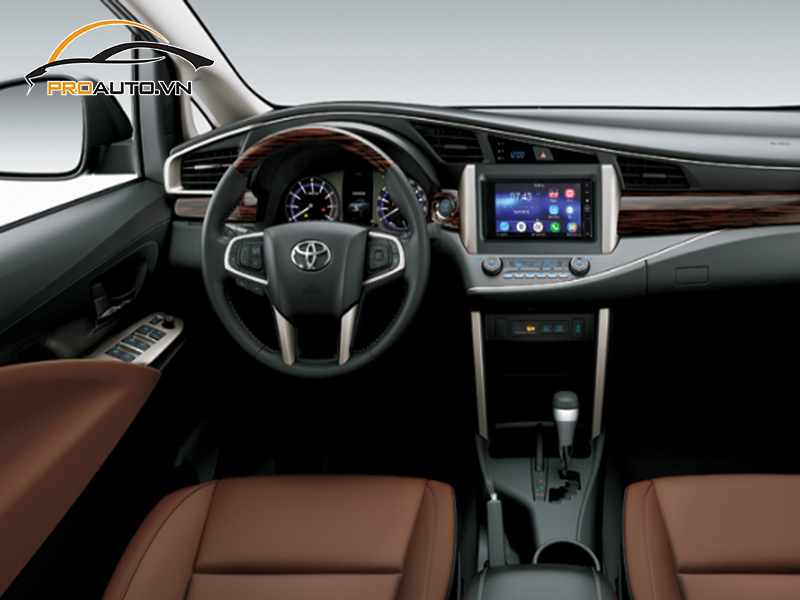 Đổi màu nội thất chi tiết xe Toyota Innova