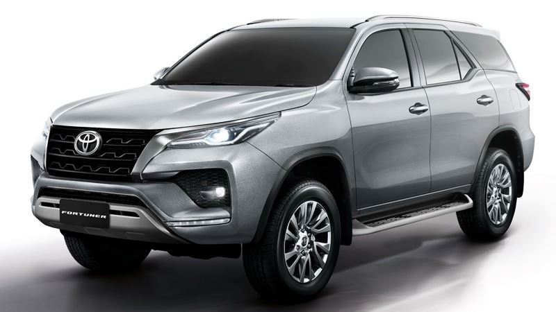 toyota fortuner 2021