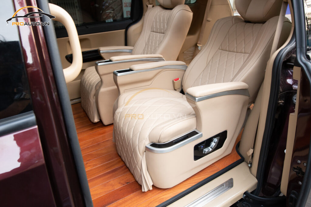 Độ ghế Limousine theo mẫu ghế Lexus