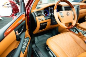 Kinh nghiệm đổi màu nội thất ô tô