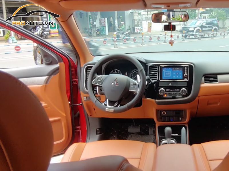 Đổi màu nội thất toàn bộ xe Mitsubishi Outlander Sport