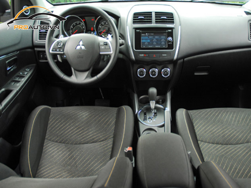 Đổi màu nội thất chi tiết xe Mitsubishi Outlander Sport