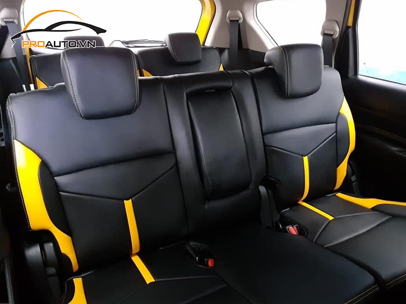 Đổi màu nội thất xe Suzuki XL7