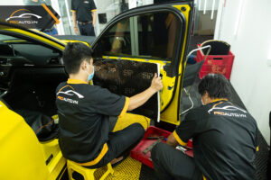 Cách âm chống ồn ô tô là giải pháp giảm tiếng ồn cho xe hơi hiệu quả nhất hiện nay