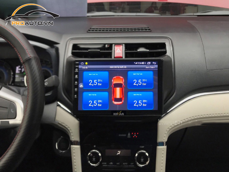 Lắp cảm biến áp suất lốp cho xe Toyota Corolla Cross