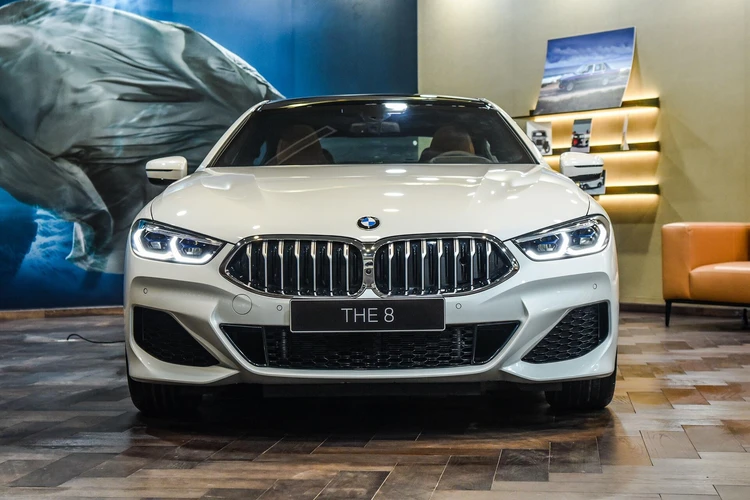 chi tiet bmw 840i gran coupe dau tien tai viet nam1 286043j