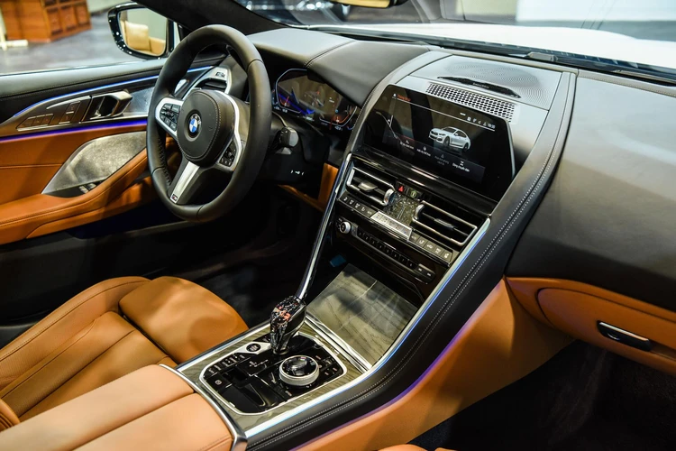 chi tiet bmw 840i gran coupe dau tien tai viet nam13 286055j