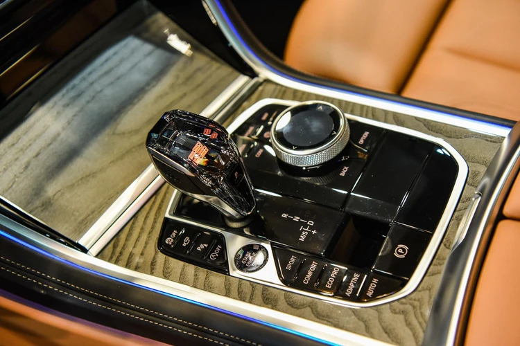 chi tiet bmw 840i gran coupe dau tien tai viet nam16 286058j