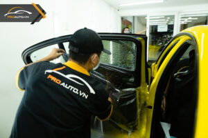 Lợi ích khi dán phim cách nhiệt cho xe BMW Series 7