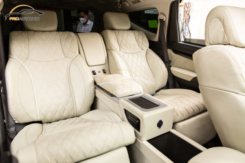 Có nhiều phương pháp độ ghế Limousine xe Mitsubishi Outlander hiện nay