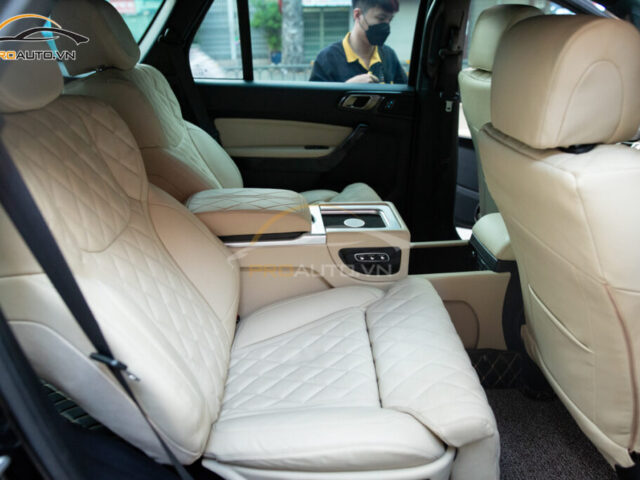 Độ ghế limousine xe Toyota Altis