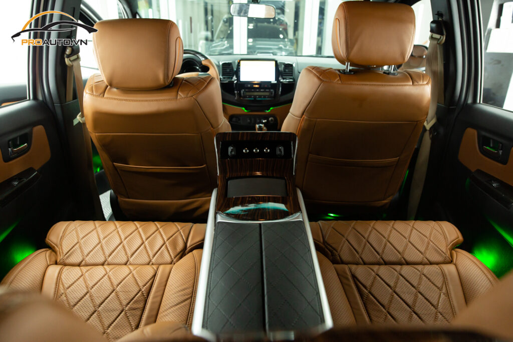 Khách hàng nên tham khảo thông tin để chọn cách độ ghế Toyota Vios phù hợp nhất với mong muốn