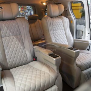Độ ghế limousine xe Toyota Wigo