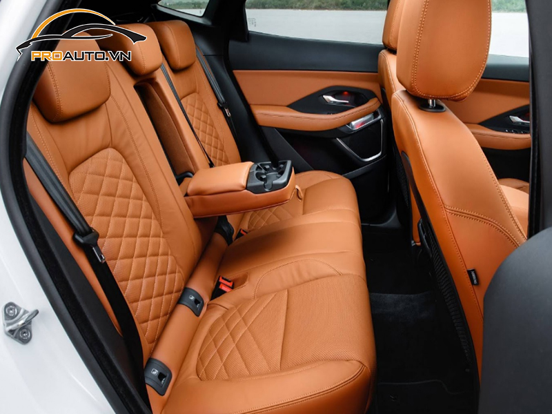 Đổi màu nội thất xe Jaguar E-Pace