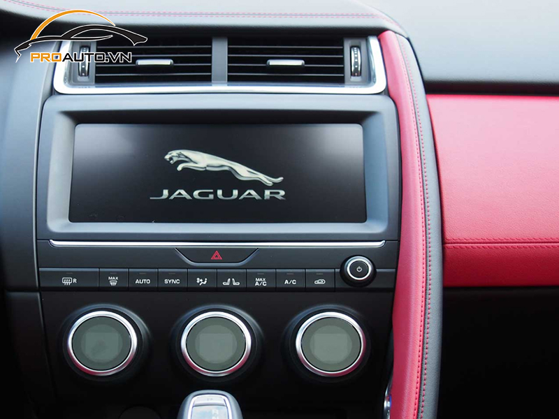 Đổi màu nội thất chi tiết xe Jaguar E-Pace
