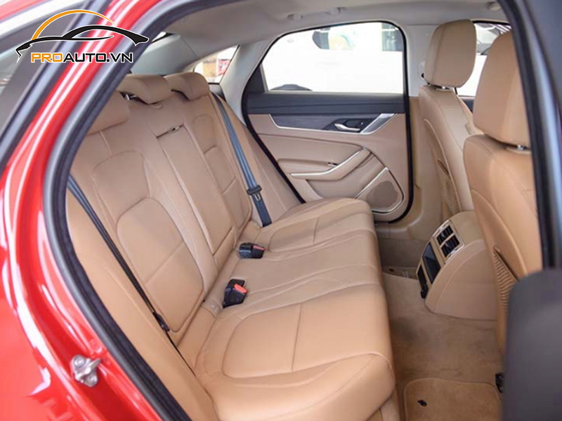 Đổi màu nội thất xe Jaguar XF