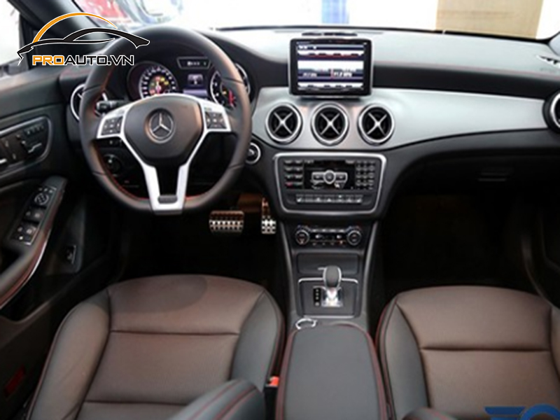 Đổi màu nội thất toàn bộ xe Mercedes CLA