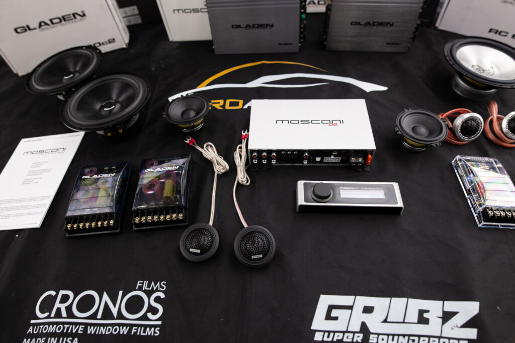 Lắp thêm loa Bass cho ô tô chuyên nghiệp tại Proauto.vn