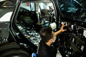 Thi công cách âm chống ồn ô tô tại Proauto.vn