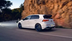 Volkswagen Golf R