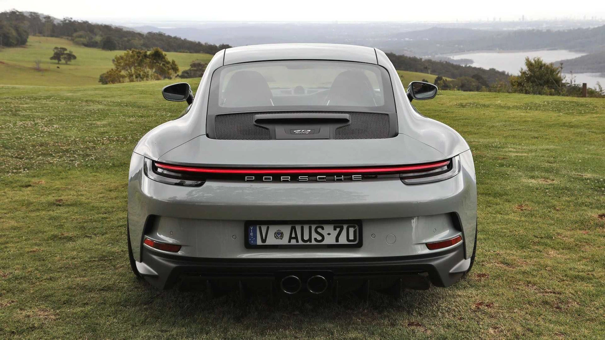 911 gt3 70 years porsche australia edition 3