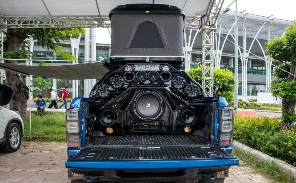 Dàn âm thanh được độ của xe Ford Ranger Raptor