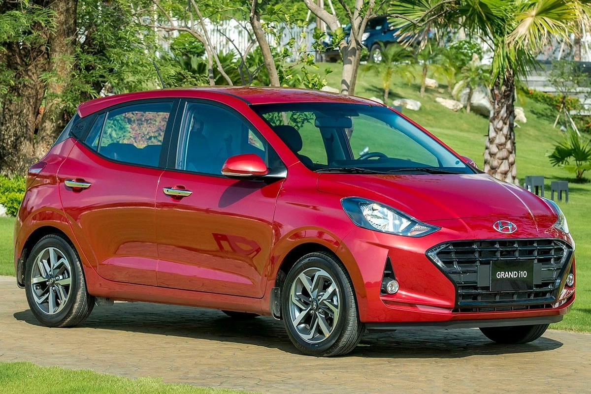 Hyundai Grand i10 2021 hatchback1