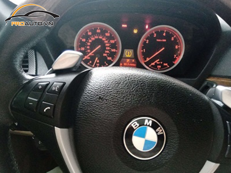 Lắp Cảm Biến Áp Suất Lốp Cho Xe BMW Series 5