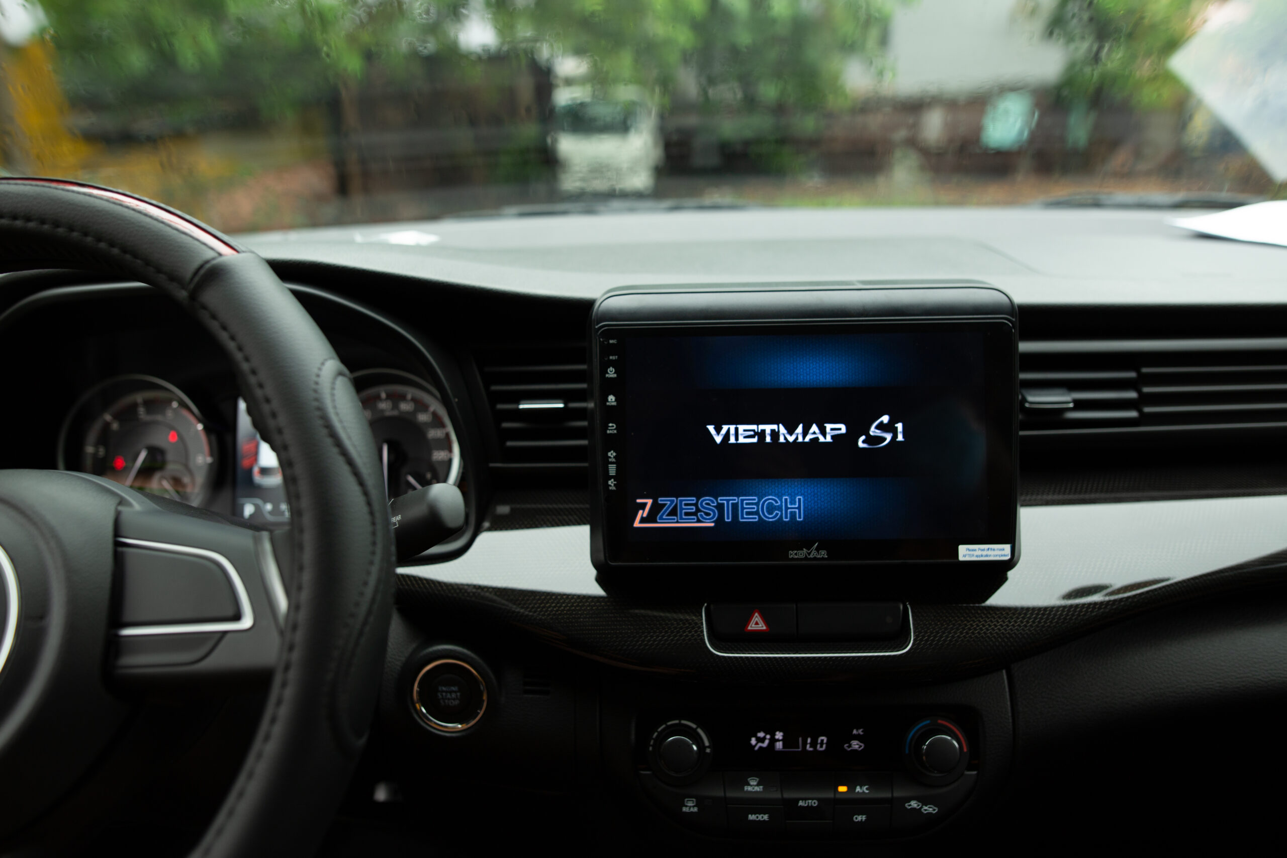 Lắp đặt màn hình Android ô tô tại trung tâm Proauto.vn