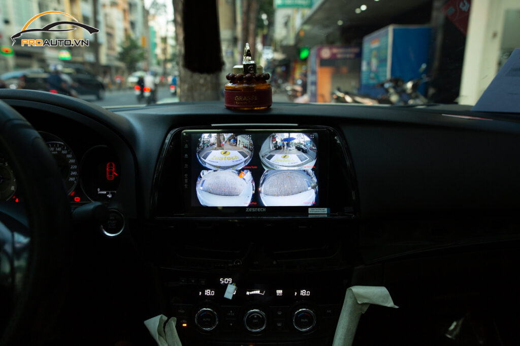 Lắp đặt màn hình Android xe ô tô