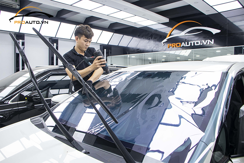 Phim cách nhiệt 3M cải thiện tầm nhìn cho chủ xe