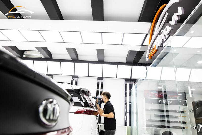 Quy trình dán phim cách nhiệt 3M tại Quảng Trị từ PROAUTO.VN