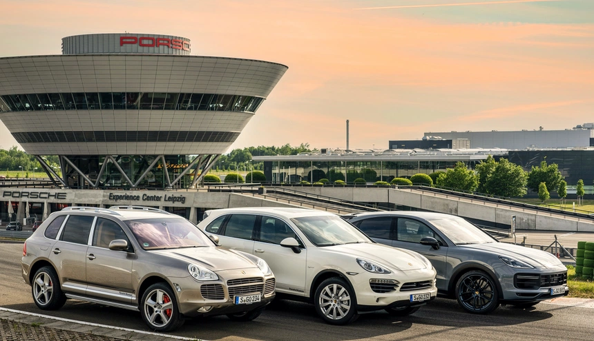 Các thế hệ của Porsche Cayenne.