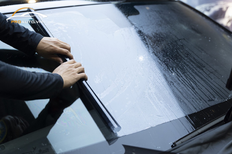 Việt Mỹ Auto Salon - Địa chỉ dán phim cách nhiệt tại quận 4