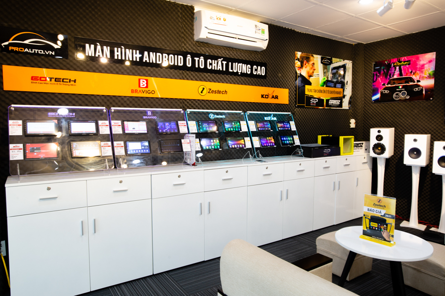 Phòng trưng bày sản phẩm DVD Android chính hãng tại Proauto.vn