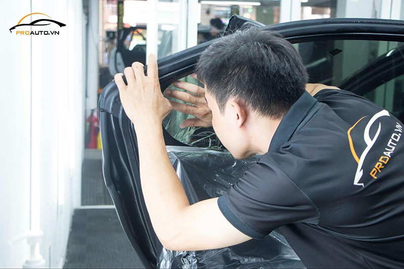 Phim cách nhiệt 3M mang đến sự an toàn và thoải mái cho chủ xe Yên Bái