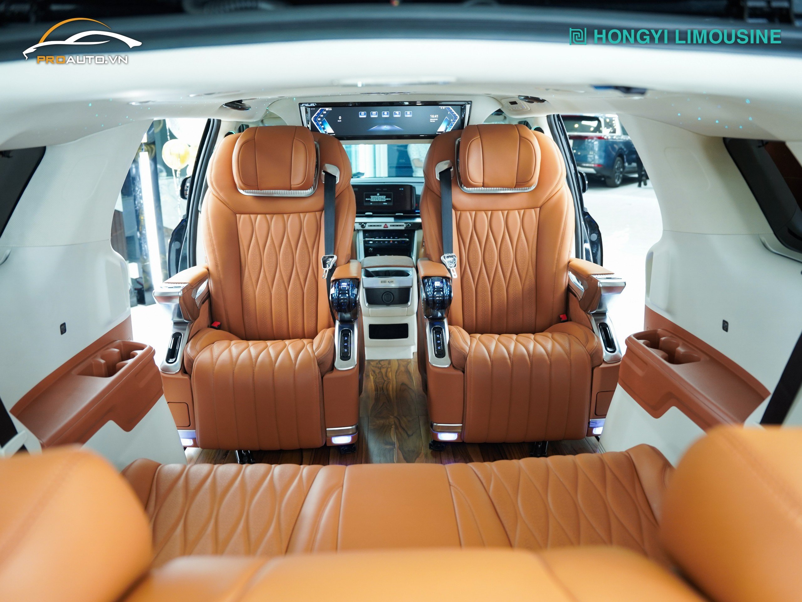 Các hạng mục bổ sung gói độ Kia Carnival Limousine Hà Nội
