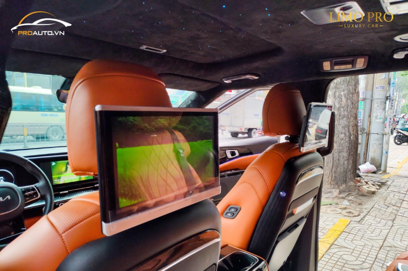 Lắp màn hình gối đầu Android xe Kia Carnival