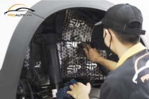 Những kinh nghiệm khi dán cách âm hốc bánh xe ô tô
