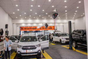 Bảng giá dịch vụ chăm sóc xe hơi cận Tết ra sao?