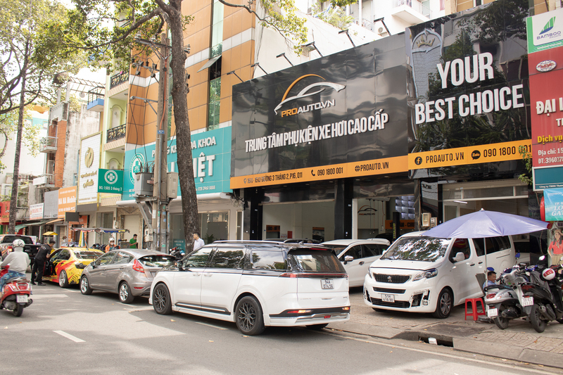 ProAuto.vn - Trung tâm cung cấp màn hình DVD Bravigo Mercedes chính hãng TPHCM 