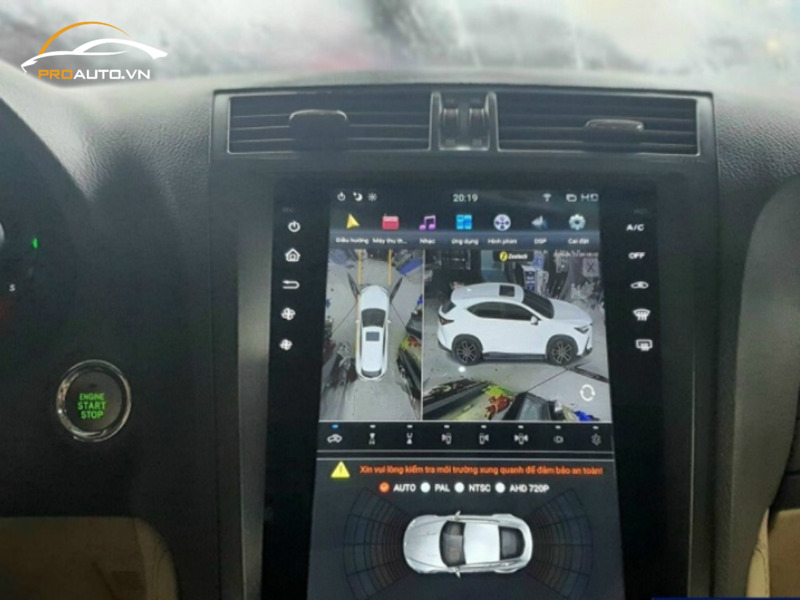 Camera 360 Zestech S300 hiển thị rõ nét với mô phỏng xe